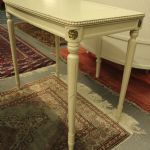 774 8252 DRESSING TABLE